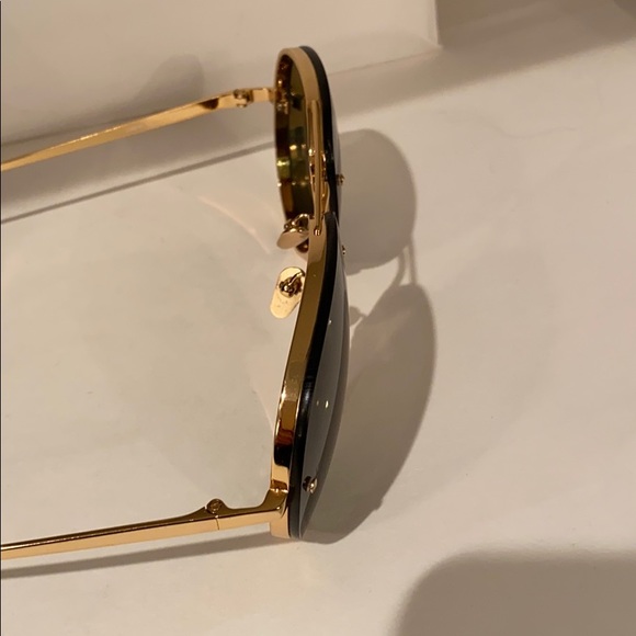 LINDA FARROW 18K GOLD AVIATORS - Picture 7 of 13